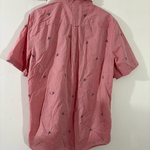 Chaps Mens L Red Pink Lobster Print Short Sleeve Button Down Shirt Front Pocket - Picture 4 of 8